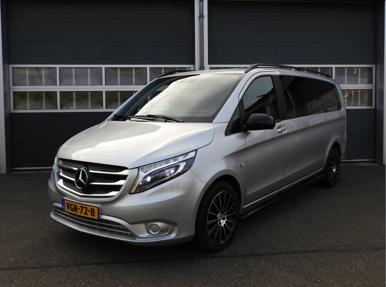 Mercedes-Benz Vito - 119 CDI EURO 6 XL AUT | LED | NAV | CAMERA | LEER - AutoWereld.nl