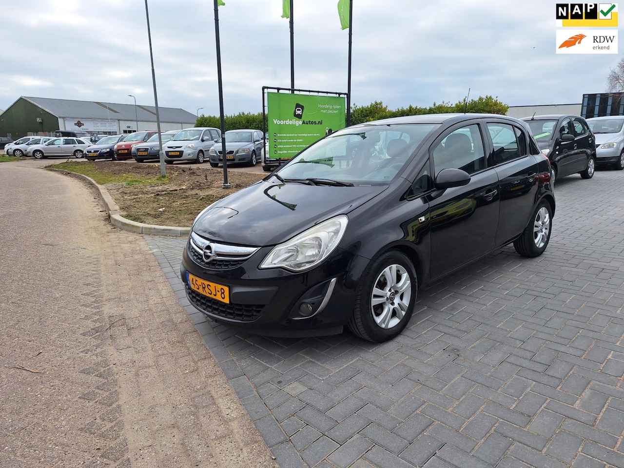 Opel Corsa - 1.3 CDTi EcoFlex S/S Edition / Zeer zuinige auto / Euro 5 / APK t/m sept 2025 - AutoWereld.nl