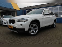 BMW X1 - 2.0D S-Drive "Edition Business" Cruise - Navi - Trekhaak 164 Pk