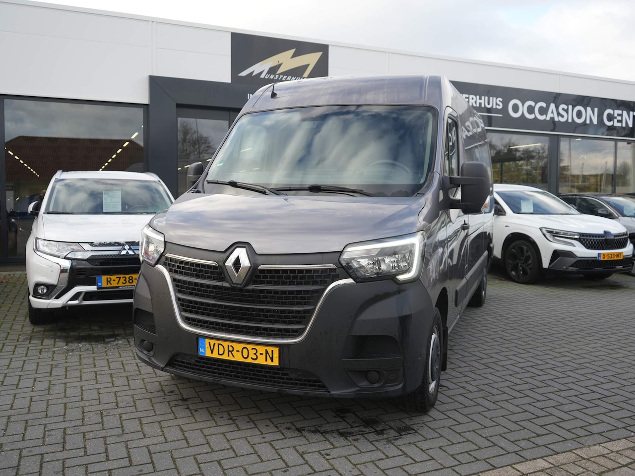 Renault Master - T35 2.3 dCi 150 L2H2 Energy - Trekhaak - ACTIEPRIJS - AutoWereld.nl