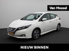 Nissan LEAF - Acenta 40 kWh | NAVIGATIE | CAMERA | LED | PARKEERSENSOREN