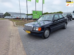 Mercedes-Benz 190-serie - 1.8 E Basic / Super leuke auto / APK maart 2027