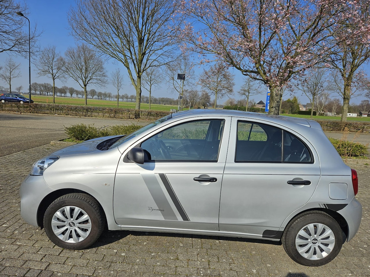 Nissan Micra - 1.2 Acenta Airco | Bluetooth - AutoWereld.nl