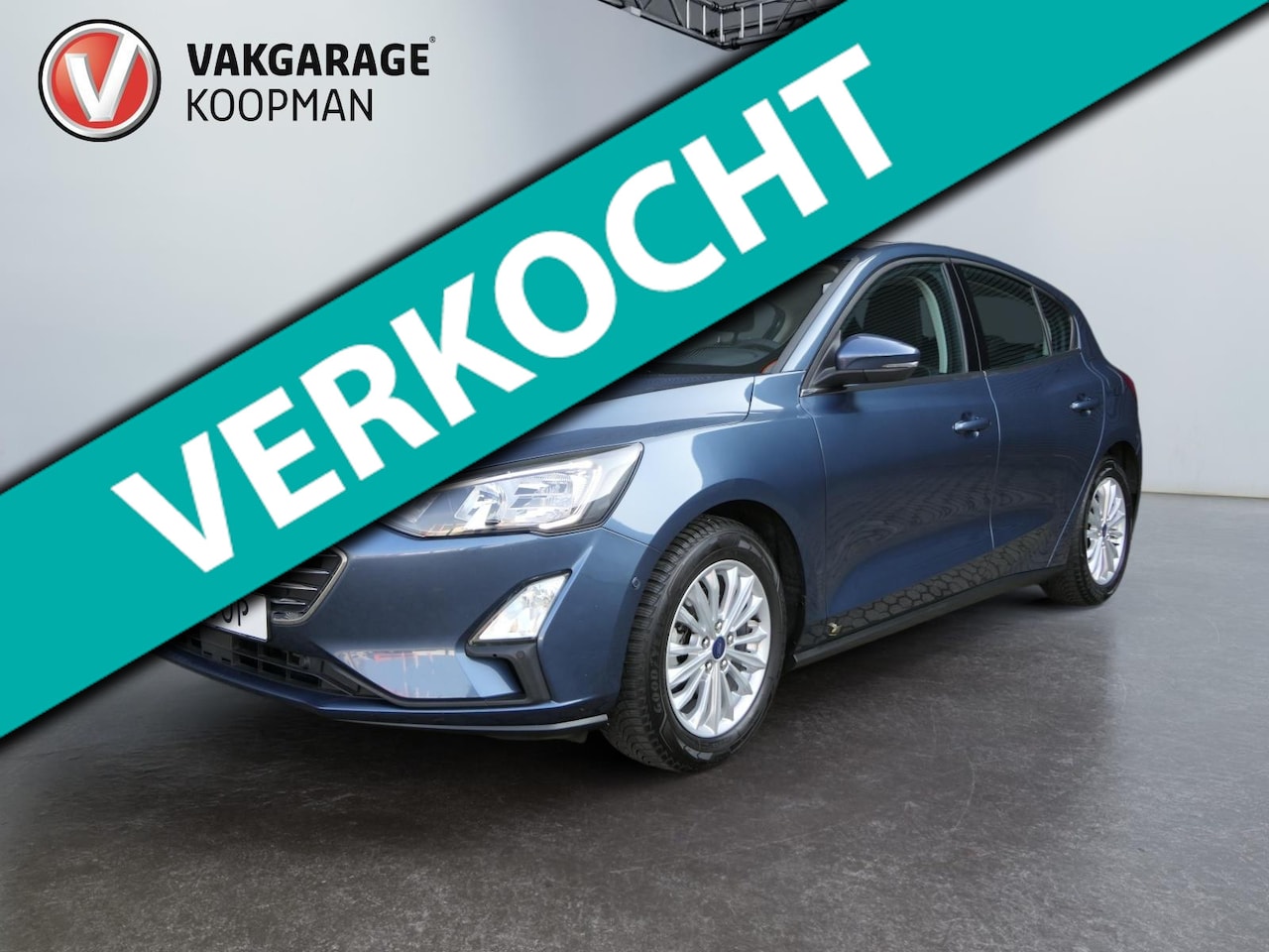 Ford Focus - 1.0 EcoBoost Titanium Business Winterpakket/Apple/Cruise/Lane/Camera - AutoWereld.nl