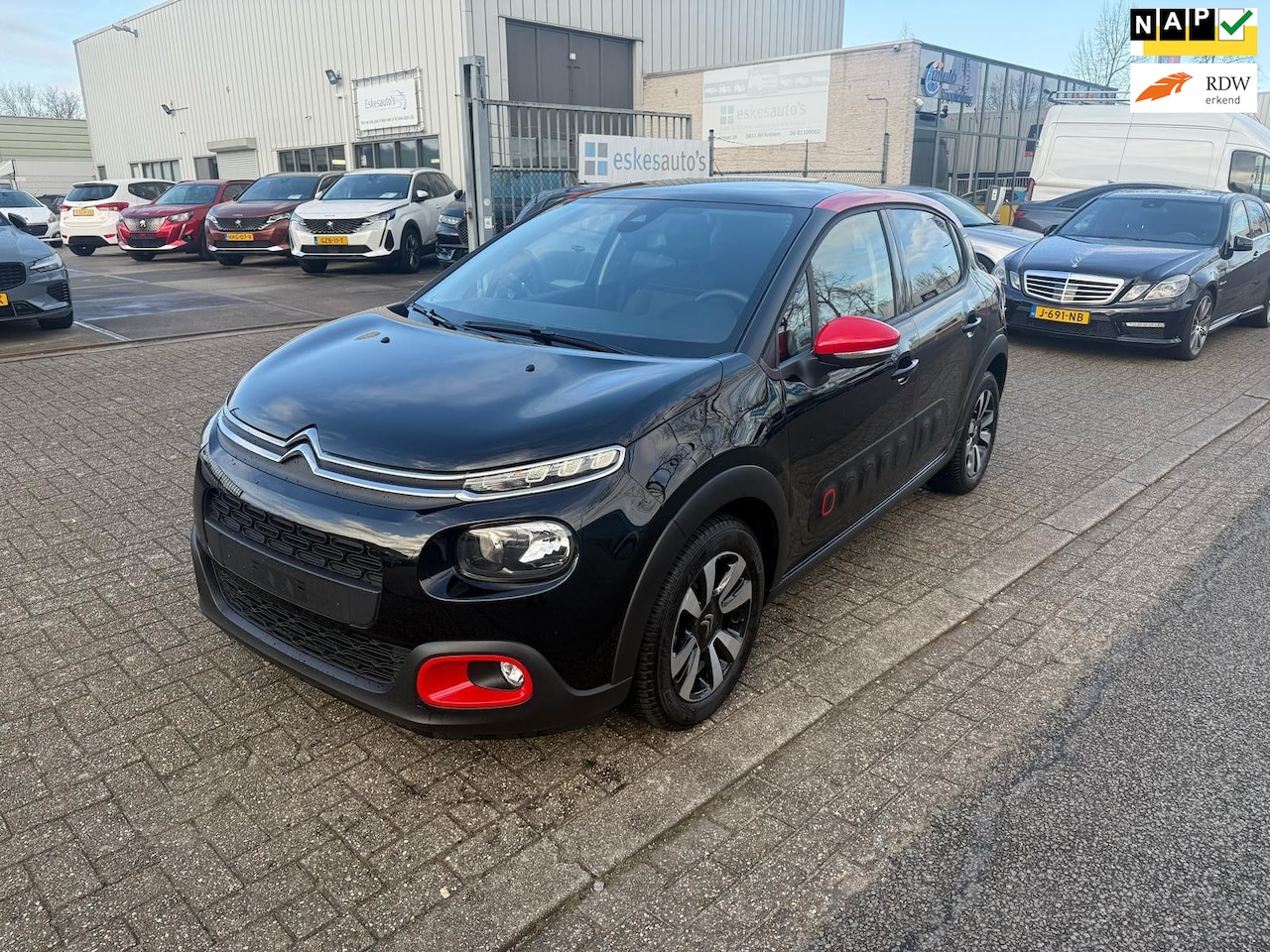 Citroën C3 - 1.2 PureTech S&S Feel 1.2 PureTech S&S Feel, Panodak, Navi, UNIEK - AutoWereld.nl