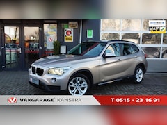 BMW X1 - XDrive 20i HighE.184PK Panodak/Clima/Cruise/Navi/PDC