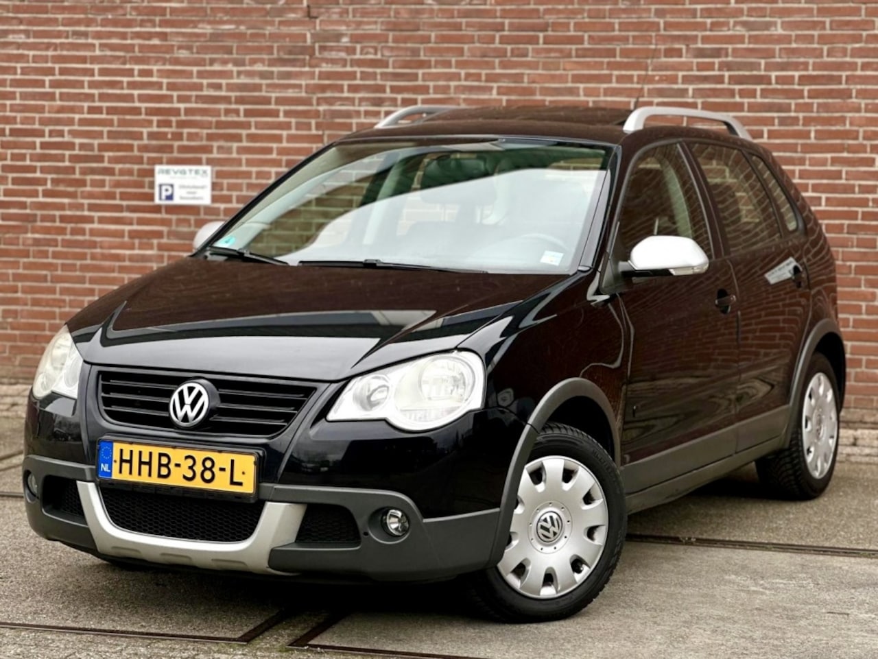 Volkswagen Polo - 1.4-16V Cross 1.4-16V Cross - AutoWereld.nl