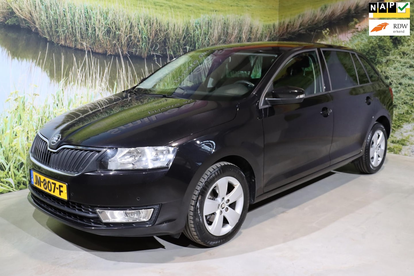 Skoda Rapid Spaceback - 1.2 TSI Greentech JOY 1.2 TSI Greentech JOY - AutoWereld.nl