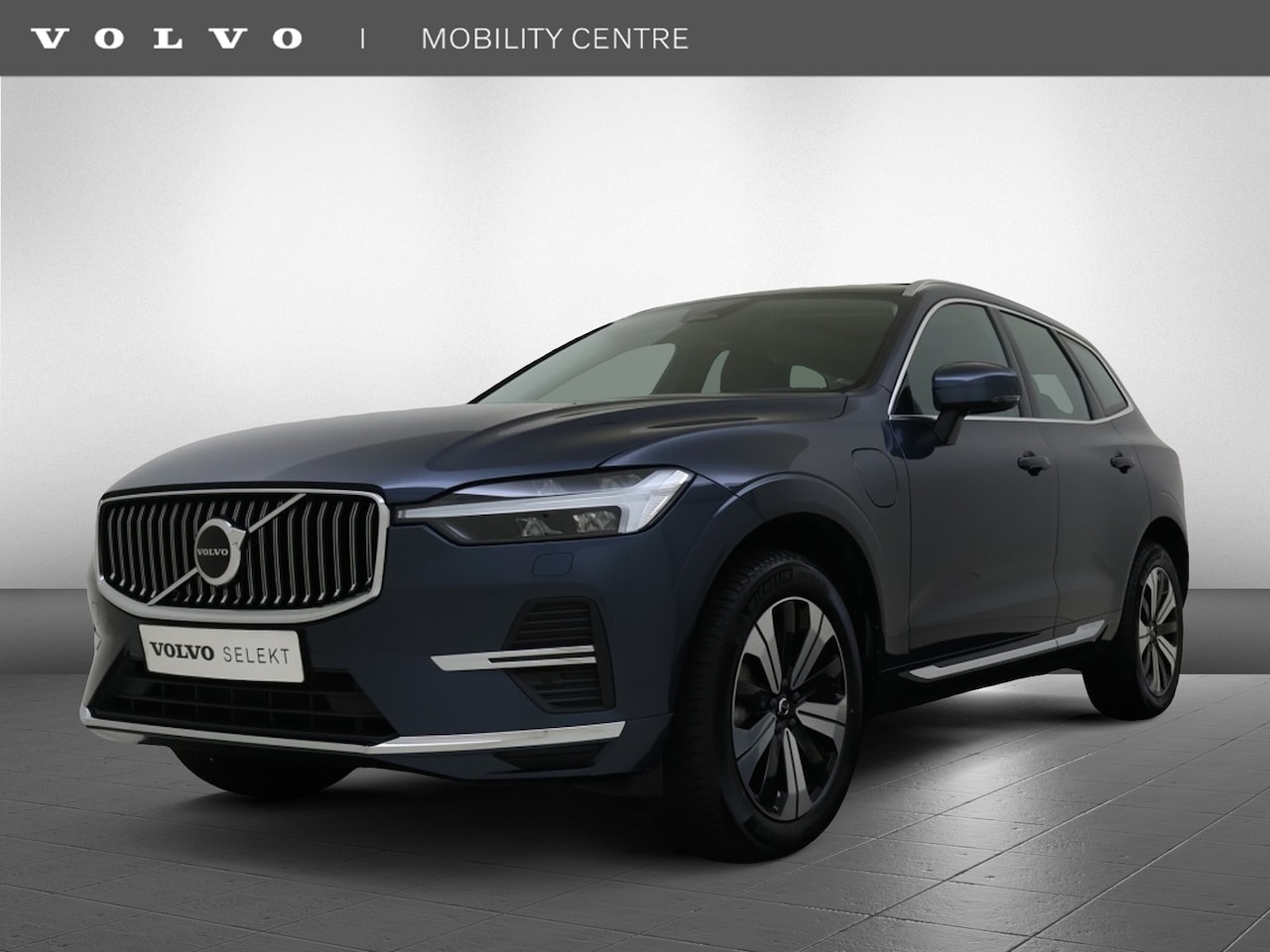 Volvo XC60 - T6 AWD Plus-Bright | All-Seasonbanden | Schuif-/Kanteldak | - AutoWereld.nl