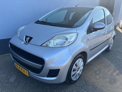 Peugeot 107 - 1.0-12V XS 5-Deurs Automaat - Airco