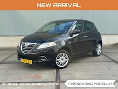 Lancia Y(psilon) - Ypsilon 0.9 TwinAir Gold Automaat, super netjes NAP