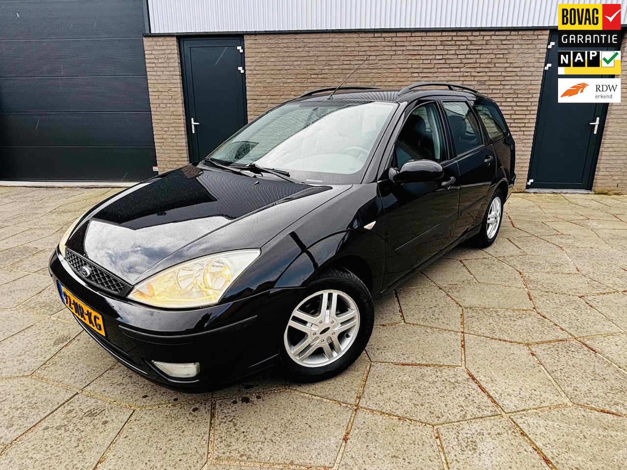 Ford Focus Wagon - 1.6-16V Trend |station |Airco|Lm.Vlg. 15 inch 4 seizoenen|metallic zwart - AutoWereld.nl