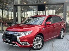 Mitsubishi Outlander - 2.4 PHEV Intense+ | Adaptieve Cruise Control | Achteruitrijcamera | Navigatie