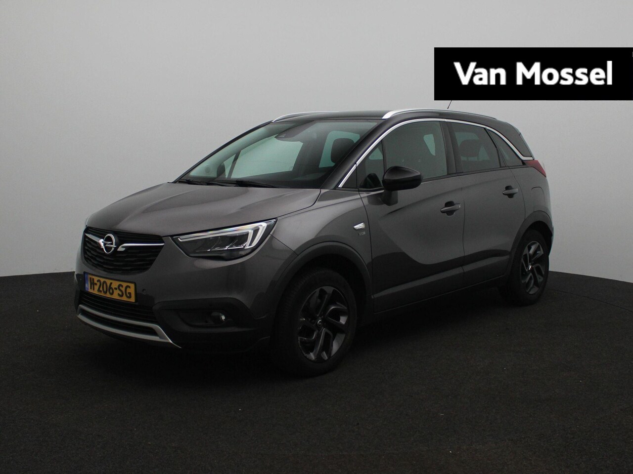 Opel Crossland X - 1.2 Turbo 120 Jaar Edition 1.2 Turbo 120 Jaar Edition - AutoWereld.nl