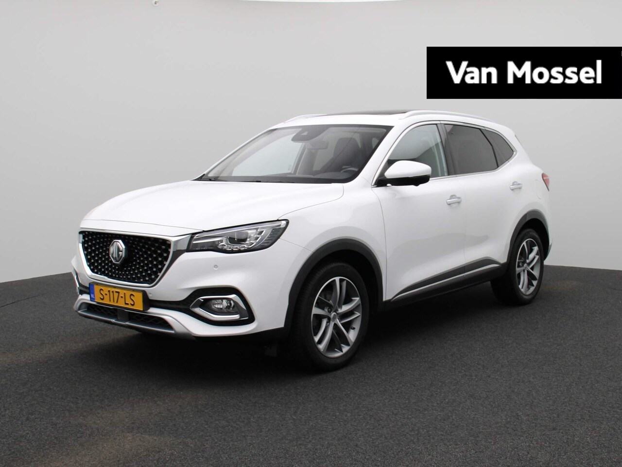 MG EHS - 1.5 TGDI Luxury | Leder | Panoramadak | Led Sfeerlicht | 360 Camera | Adaptive Cruise Cont - AutoWereld.nl