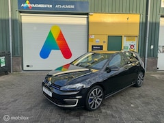 Volkswagen Golf - 1.4 TSI GTE ZEER LAGE KM STAND