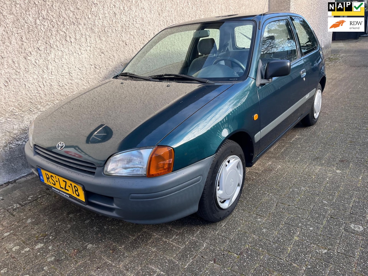 Toyota Starlet - 1.3-16V 1.3-16V - AutoWereld.nl