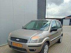 Ford Fusion - 1.4-16V Trend