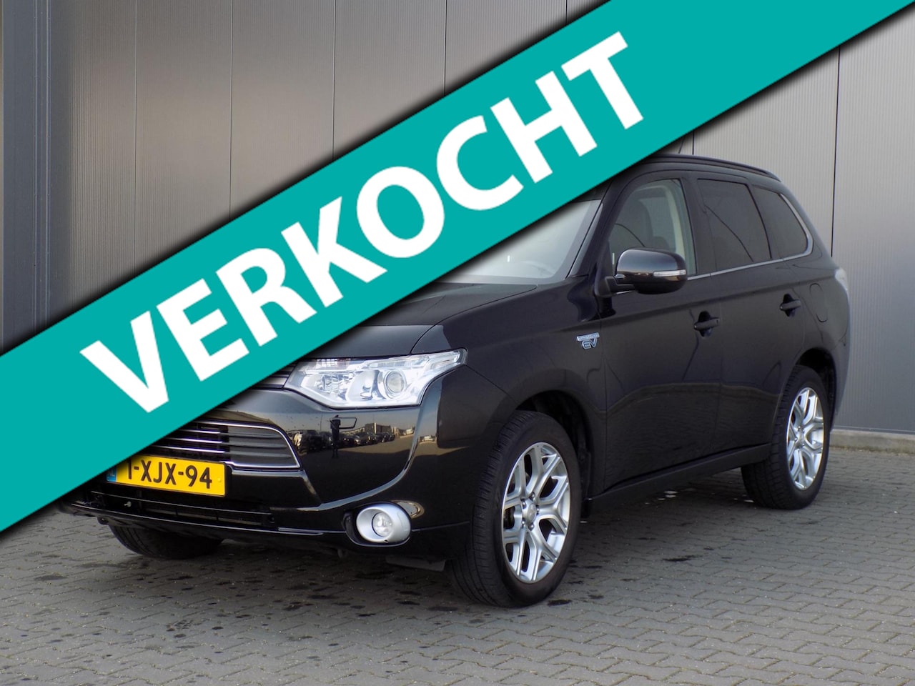 Mitsubishi Outlander - 2.0 PHEV Executive Edition 2.0 PHEV Executive Edition - AutoWereld.nl