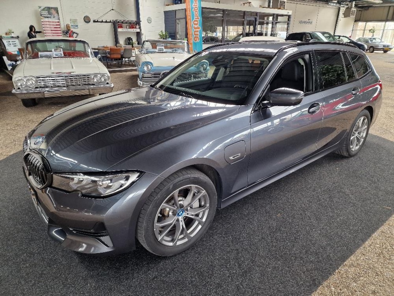 BMW 3-serie - 330e xDrive 330e xDrive Business Ed. Plus Sport Line - AutoWereld.nl