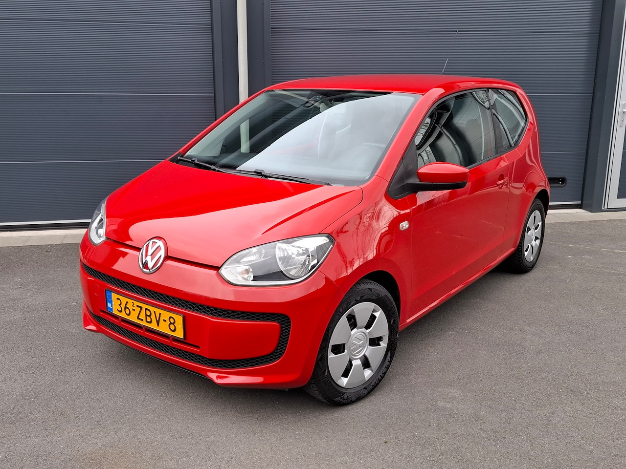 Volkswagen Up! - 1.0 move up! BlueMotion - AutoWereld.nl