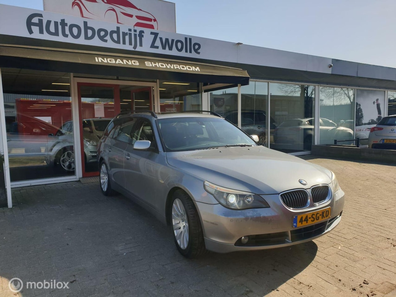 BMW 5-serie Touring - 530i High EXECUTIVE*PANO*CRUISE*NAVI* - AutoWereld.nl