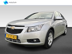 Chevrolet Cruze - | 1.8 DOHC | 141 PK | 4D LT | TREKHAAK | NAVIGATIE |