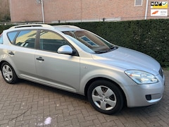 Kia Cee'd Sporty Wagon - 1.4 X-tra