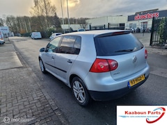 Volkswagen Golf - 1.6 Sportline