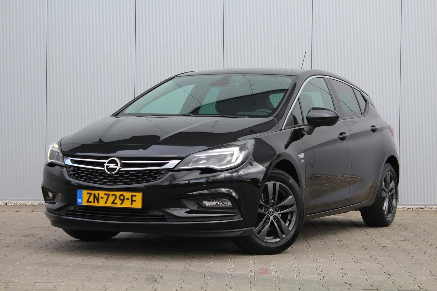 Opel Astra - 1.4 Turbo 120 Jaar Edition | Automaat | Navigatie | Clima / Cruise control | DAB+ | PDC | - AutoWereld.nl