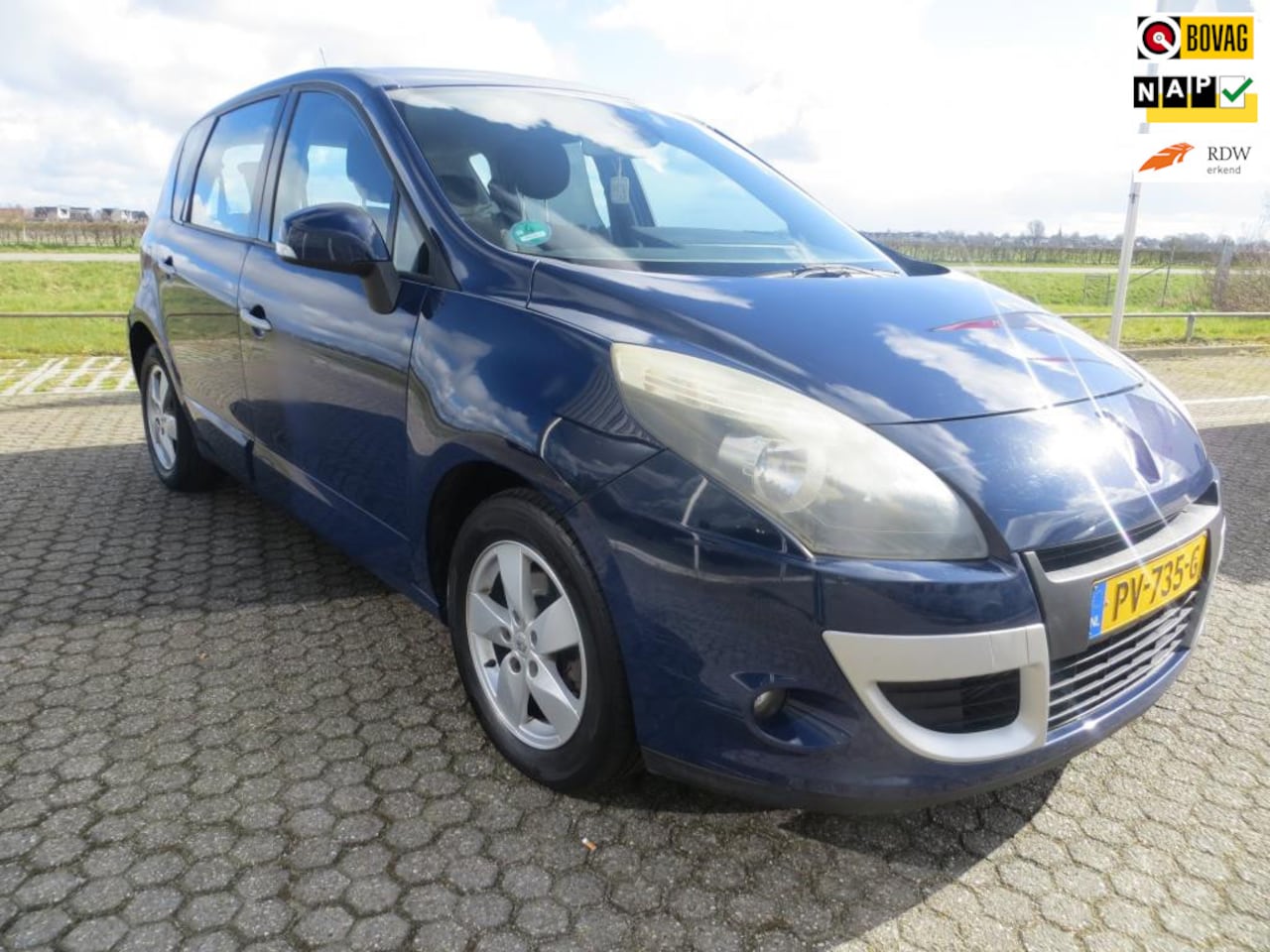 Renault Scénic - 1.9 dCi Dynamique 1.9 dCi Dynamique - AutoWereld.nl