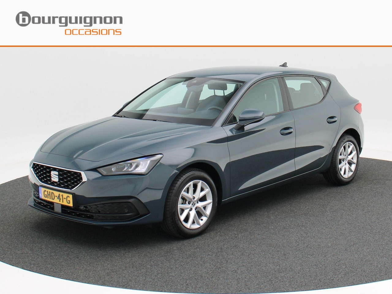 Seat Leon - Style 1.5 TSi 115pk | Climate Controle | 16 Inch | CarPlay | Parkeersensoren | 5.798 Km!! - AutoWereld.nl