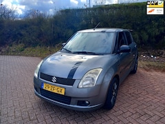 Suzuki Swift - 1.5 Exclusive