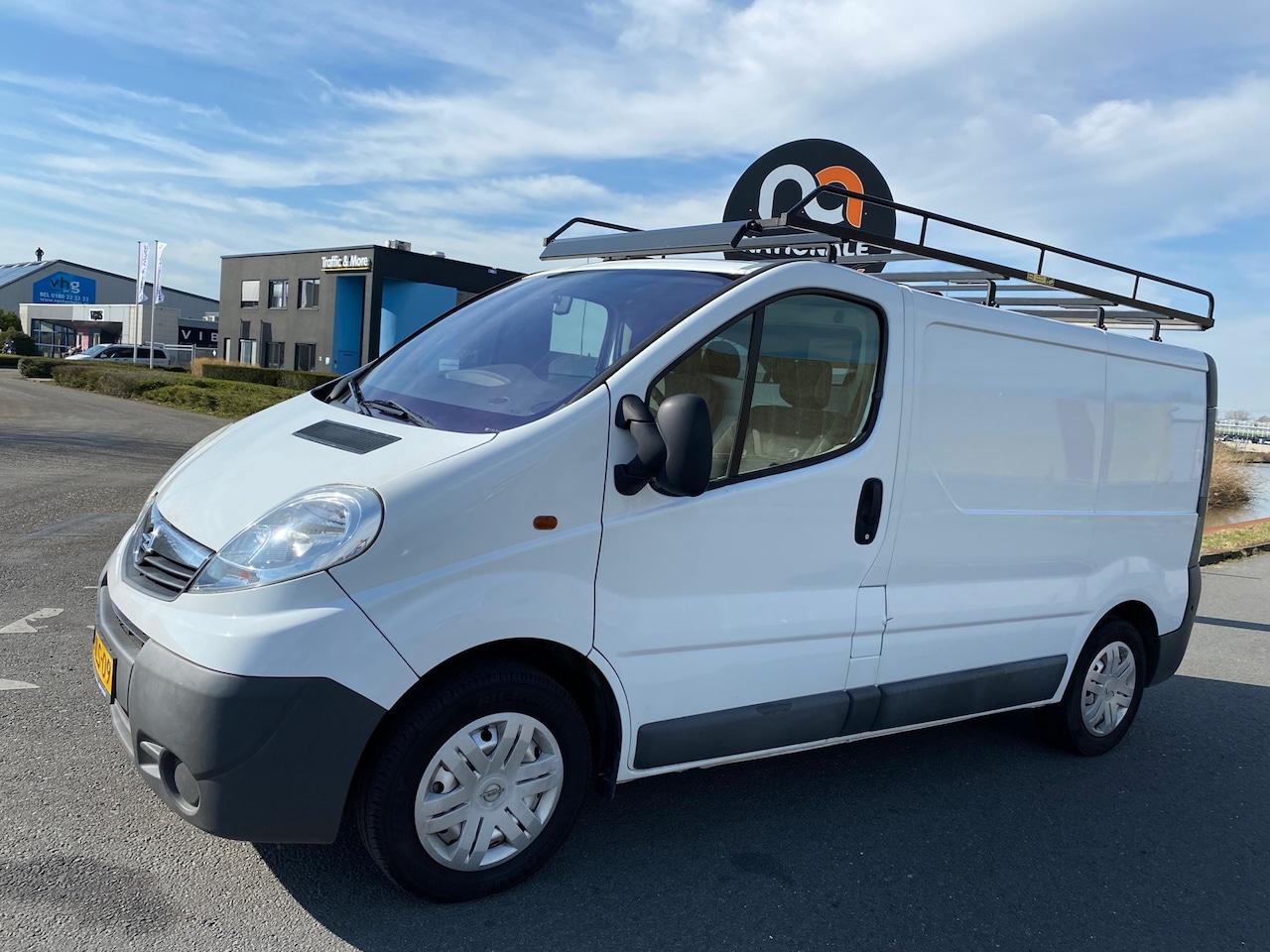 Opel Vivaro - 2011 * 2.0 CDTI L1H1 * Euro 5 * APK 10-25 ! TOP BUS - AutoWereld.nl