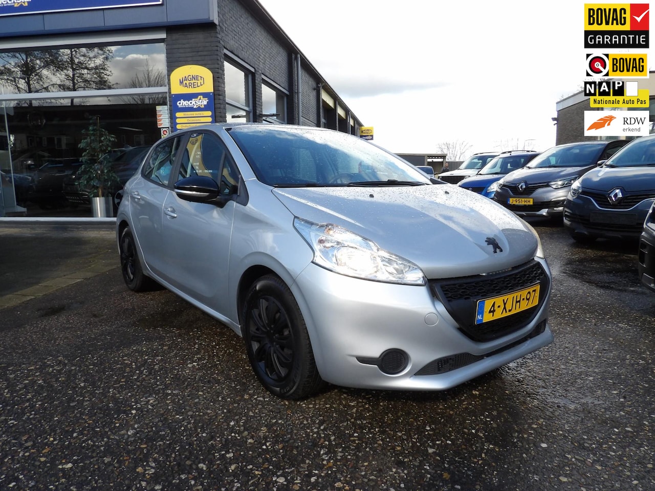 Peugeot 208 - 1.0 VTi LIKE / Airco / Rijklaarprijs / NL-Auto - AutoWereld.nl