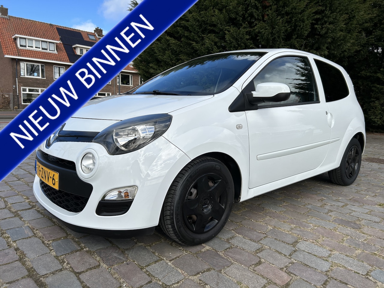 Renault Twingo - 1.2 16V Collection Airco Cruise APK - AutoWereld.nl