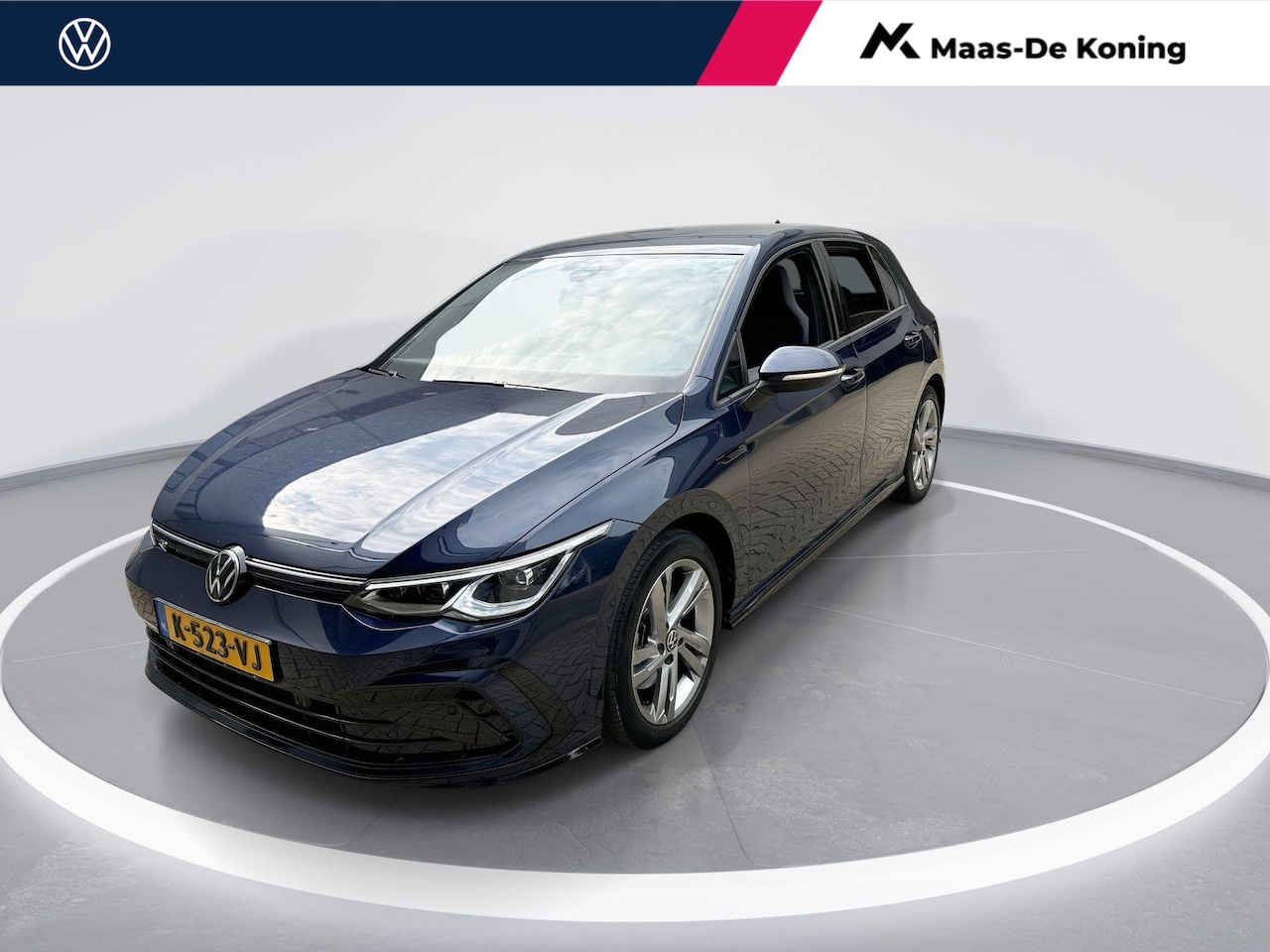 Volkswagen Golf - 1.5 eTSI 150pk DSG R-Line · ACC · Keyless · DCC · P-Sensoren · Side Assist · IQ. Light · 1 - AutoWereld.nl