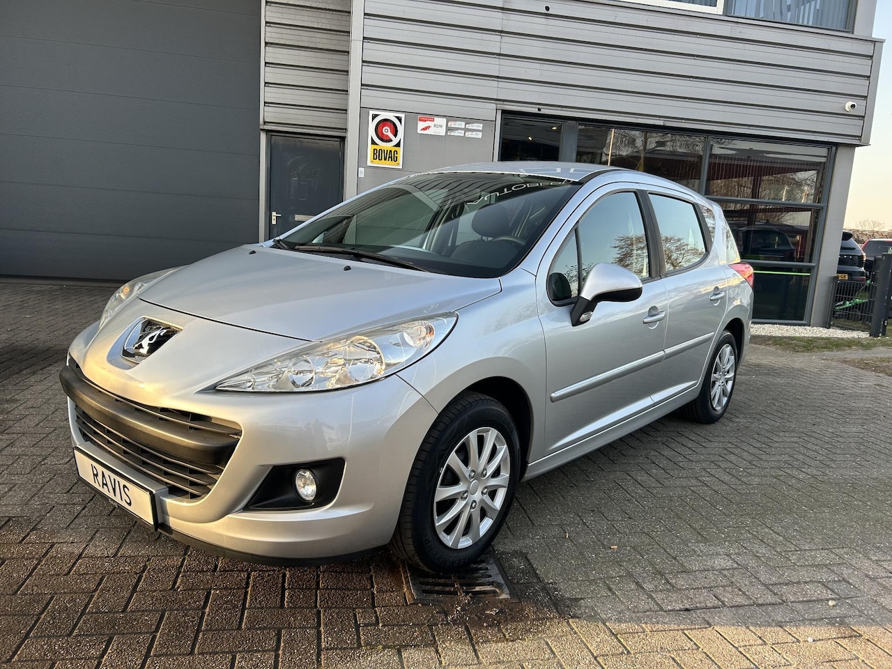 Peugeot 207 SW - 1.4 Access Lite 1.4 Access Lite - AutoWereld.nl