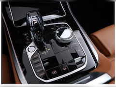 BMW X5 - xDrive40i High Executive M-Pakket/Leder/Trekhaak/Panoramadak/360 camera