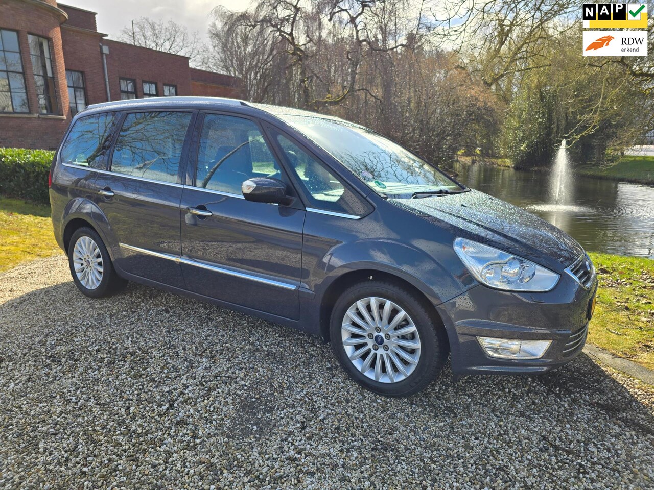 Ford Galaxy - 1.6 SCTi Platinum 7-PERSOONS/leer/XENON/pano - AutoWereld.nl