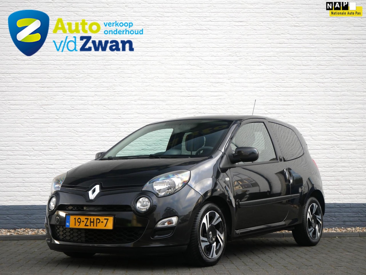 Renault Twingo - 1.2 16V Collection Airco/Cruise/Isofix/Nap - AutoWereld.nl