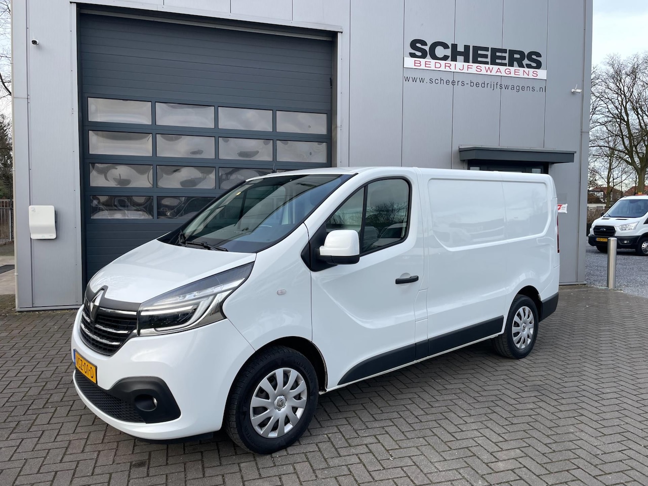 Renault Trafic - 2.0 dCi 120PK Airco | Navigatie | Led - AutoWereld.nl