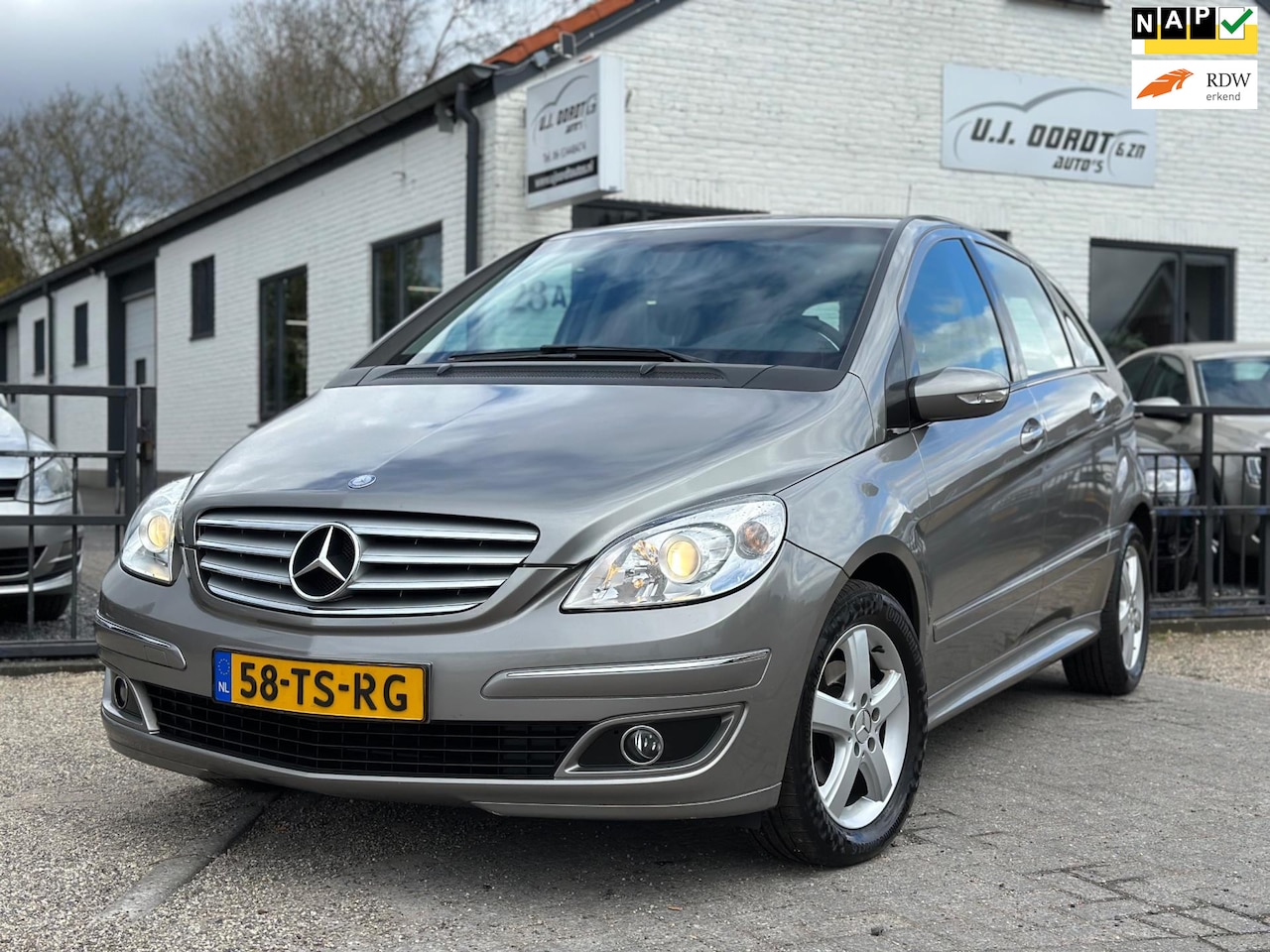 Mercedes-Benz B-klasse - 170 nette/ goed rijdende auto! - AutoWereld.nl