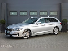 BMW 5-serie Touring - 530i High Executive|HUD|ACC|Pano|Camera|