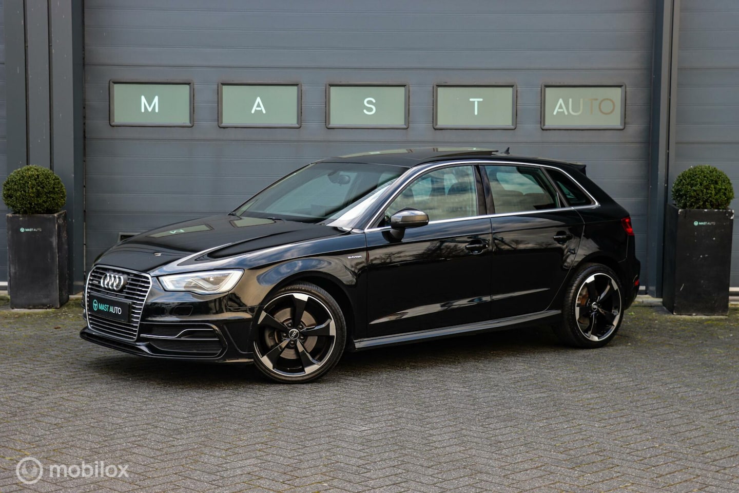 Audi A3 Sportback - 1.4 e-tron PHEV|NAP||Pano|B&O|Keyless|Leder| - AutoWereld.nl