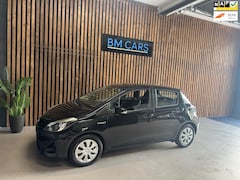 Toyota Yaris - 1.5 Full Hybrid Aspiration Airco, Camera, Navi, 2e Eig