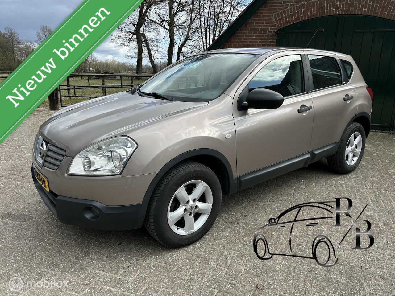 Nissan Qashqai - 1.6 Visia INRUILKOOPJE/AIRCO/APK/CRUISE CONTROL - AutoWereld.nl