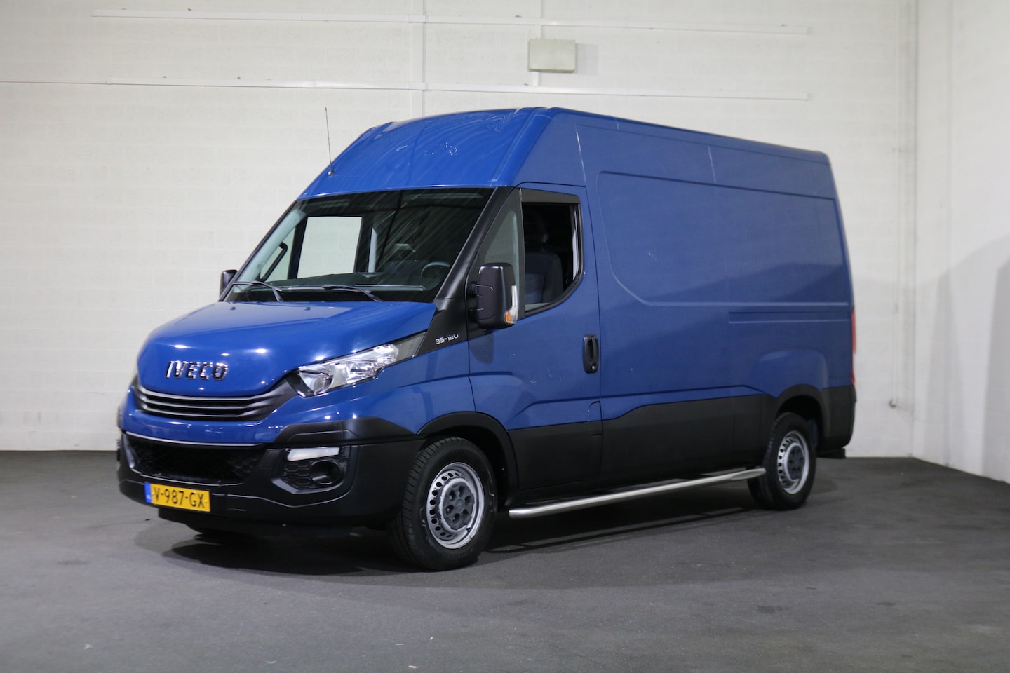 Iveco Daily - 35S12 L2 H2 - AutoWereld.nl