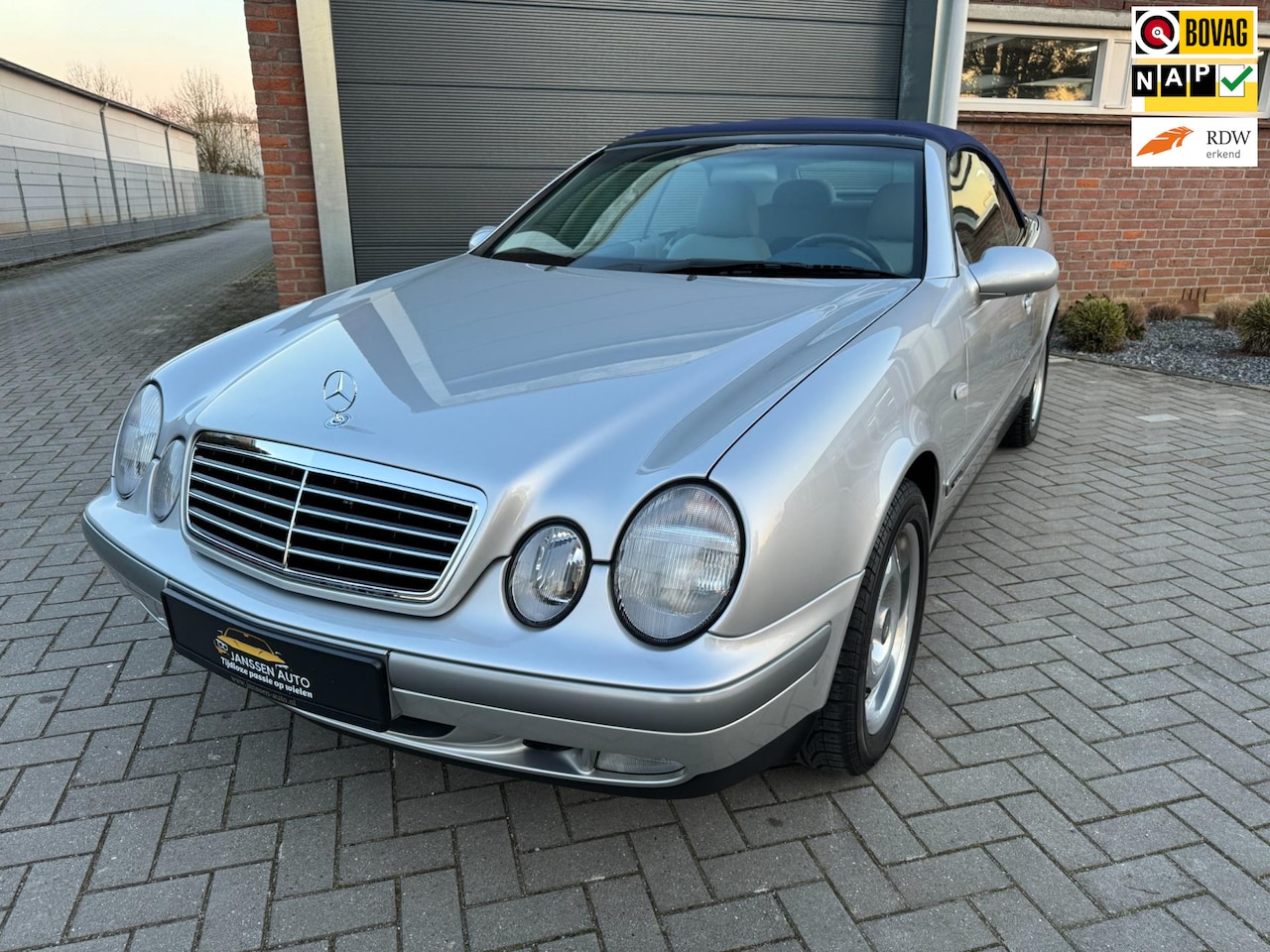 Mercedes-Benz CLK-klasse Cabrio - 200 Avantgarde 200 Avantgarde, "FABRIEKSNIEUW" - AutoWereld.nl