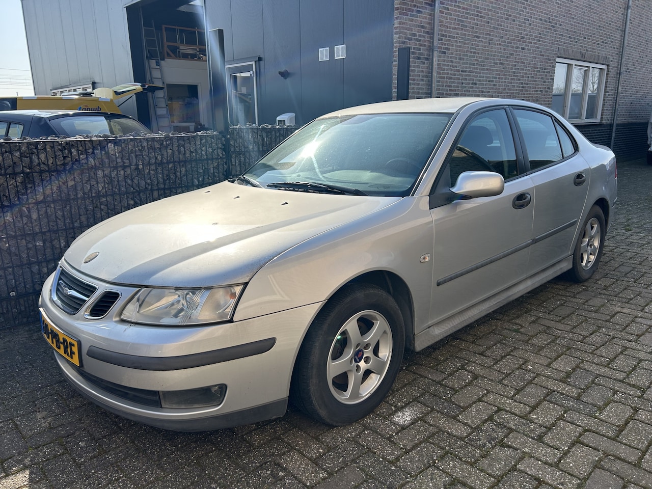 Saab 9-3 Sport Sedan - 1.8 Linear Business Versnellingsbak defect inruilkoopje - AutoWereld.nl